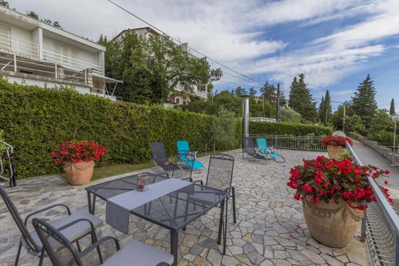 Blue Pearl Apartments Crikvenica Eksteriør bilde